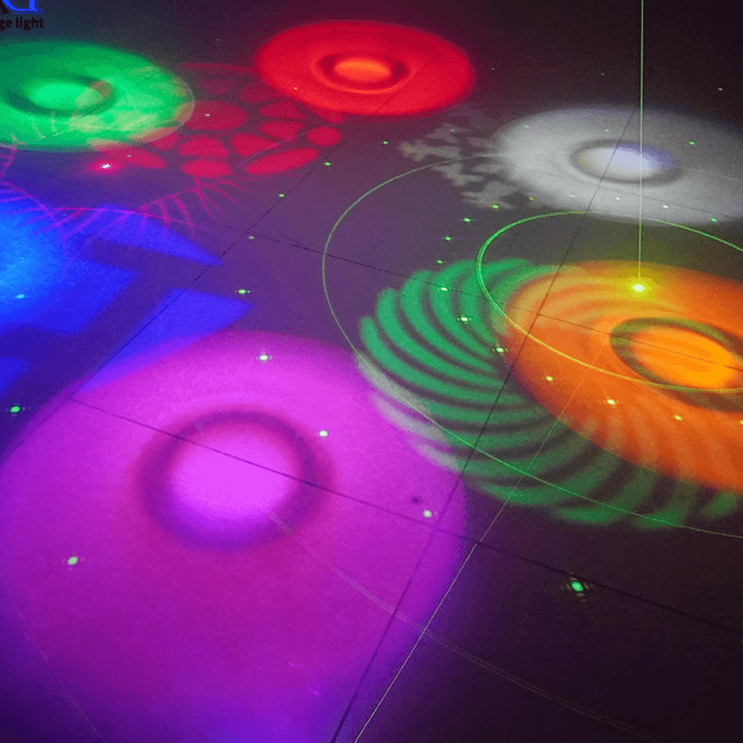 4 en 1 Mini Multi Light – GOBOS + LÁSER + CÍRCULOS DERBY + FLASH | Efecto de Iluminación Profesional