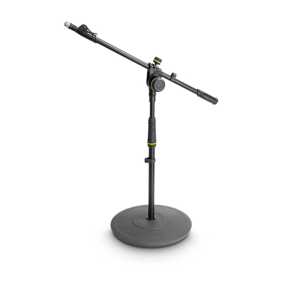 Gravity GMS2221B | Pedestal de Micrófono Corto con Base Redonda y Boom de 2 Puntos