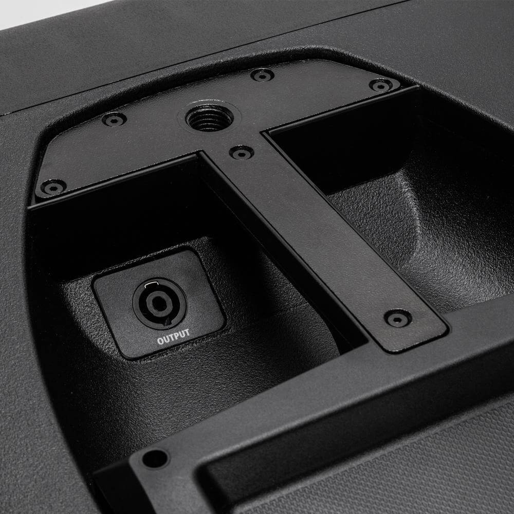 RCF EVOX J8 | Sistema de Array Activo Portátil 12'' + 8x2''