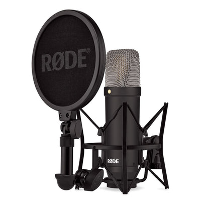 RØDE NT1 Signature Series | Micrófono de condensador profesional con soporte y filtro anti-pop