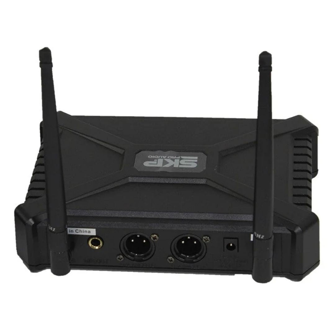 SKP UHF-300D | Sistema Inalámbrico Dual UHF con 2 Micrófonos de Mano