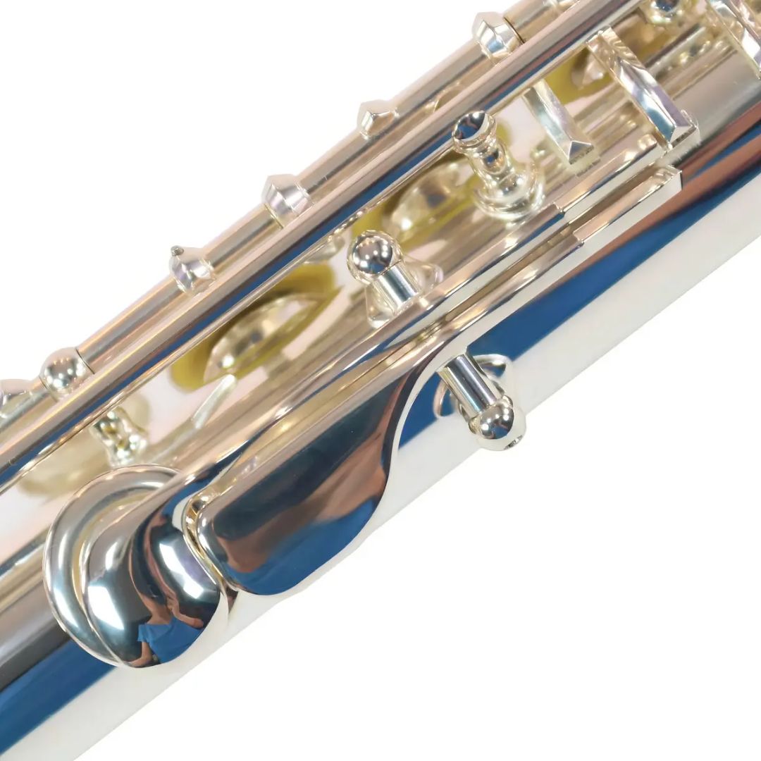 Yamaha YFL-482H | Flauta Traversa de Plata con Platos Abiertos y Estuche